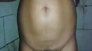 desi gf nude selfie