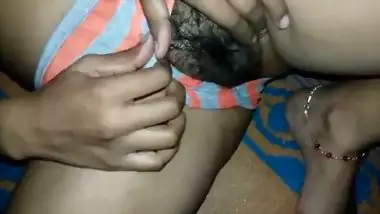 Homemade desi mms of a young couple fucking hard