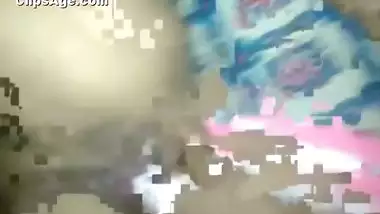 Bangla girl Nazma shy trying to avoid cam but the guy makes her video