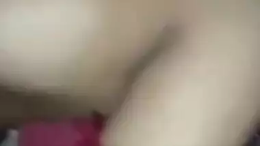 Slim Desi girl pussy fucking MMS