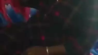 Mature Mallu slut aunty giving blowjob