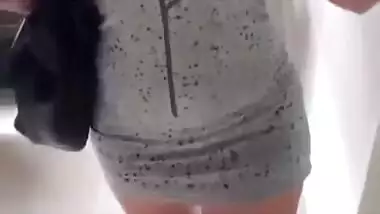 puta indo comprar carne